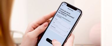 Зображення новини Понад 300 тисяч українців записалися у лист очікування на вакцинацію від COVID-19 через Дію