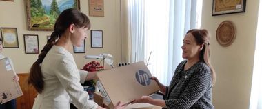 Зображення новини «Ноутбук кожному вчителю» — 11 областей вже отримали ноутбуки