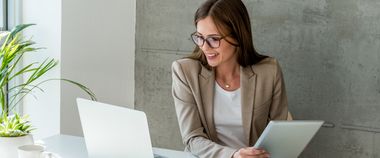 Скільки паперу зекономили українці в 2021 році, скориставшись е-підписом понад 8,7 млрд разів: звіт