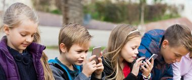 Зображення новини Мінцифра та МІНЗМІН посилюють захист дітей в Інтернеті