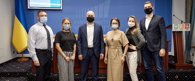 Зображення новини На порталі Дія.Бізнес з’явилась можливість безкоштовних консультацій для підприємців від 300 000 міжнародних експертів