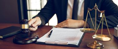 Українці можуть користуватися електронним судовим рішенням у Дії замість паперового документа: нова послуга в Дії