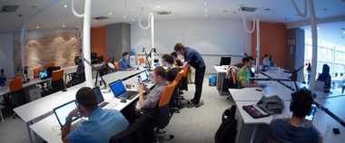 Зображення новини Уряд підтримав ініціативу Мінцифри та Мінекономіки щодо навчання безробітних киян ІТ-спеціальностей