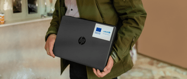 Зображення новини Освіта під час війни: ЮНІСЕФ передав майже 39 тисяч ноутбуків для школярів у межах програми Коаліція девайсів